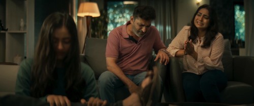 Vash-2023-Gujarati-www.moviespapa.vu-1080p-DS4K-WEB-D-2.0.mkv_snapshot_00.44.26.862.jpg