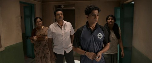 3BHK-2025-www.9kmovies.rip-Hindi-ORG-DD-5.1--Tamil-1080p-HDRip-2.9GB.mkv_snapshot_00.02.20.000.jpg