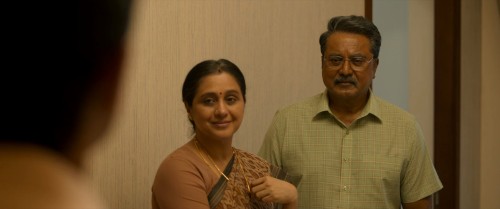 3BHK-2025-www.9kmovies.rip-Hindi-ORG-DD-5.1--Tamil-1080p-HDRip-2.9GB.mkv_snapshot_01.32.14.792.jpg