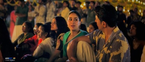 Param-Sundari-2025-Hindi-www.9kmovies.rip-1080p-HDTC.mkv_snapshot_01.20.19.032.jpg
