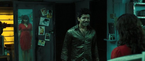 Ugly-2014-Hindi-www.moviespapa.vu-1080p-BluRay.mkv_snapshot_01.11.39.605.jpg