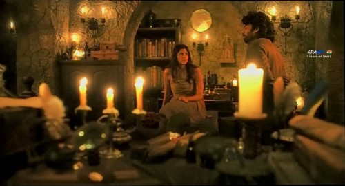 Lokah-Chapter-1-Chandra-2025-Malayalam-www.moviespapa.vu-1080p-HQ-HDTS.mkv_snapshot_01.33.25.583.jpg