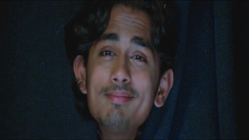 Aata-2025-www.moviespapa.com-Hindi-ORG-DDP-2.0-AMZN-1080p-WEB-DL-2.4GB.mkv_snapshot_00.09.03.150.jpg