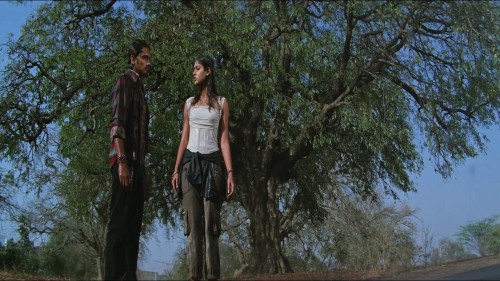 Aata-2025-www.moviespapa.com-Hindi-ORG-DDP-2.0-AMZN-1080p-WEB-DL-2.4GB.mkv_snapshot_00.49.20.233.jpg