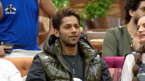 Bigg-Boss-Season-19-2025-www.9kmovies.rip-EP10-Hindi-JioHotStar-15.jpg
