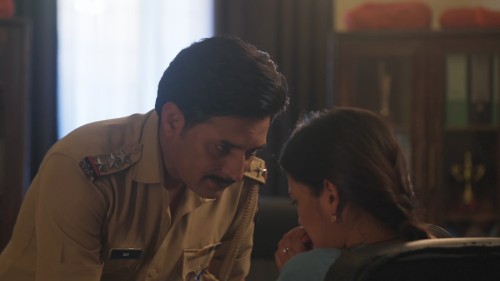 Rishton.Ka.Chakravyuh.S01.1080p.HGM.WEB-DL.AAC2.0.H.264.mkv_snapshot_00.09.23.360.jpg
