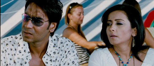 U-Me-Aur-Hum-2008-Hindi-www.moviespapa.vu-1080p-WEB-DL.mkv_snapshot_01.00.53.958.jpg