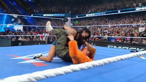 WWE-Friday-Night-SmackDown-5th-September-2025-www.9kmovies.rip-English-1080p-HDRip-2.2GB.mkv_snapshot_01.35.17.900.jpg
