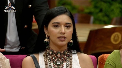 Bigg-Boss-Season-19-2025-www.moviespapa.vu-EP15-Hindi-JioHotStar-Series-1080p.mkv_snapshot_00.10.36.000.jpg
