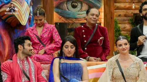 Bigg-Boss-Season-19-2025-www.moviespapa.vu-EP15-Hindi-JioHotStar-Series-1080p.mkv_snapshot_00.39.42.000.jpg