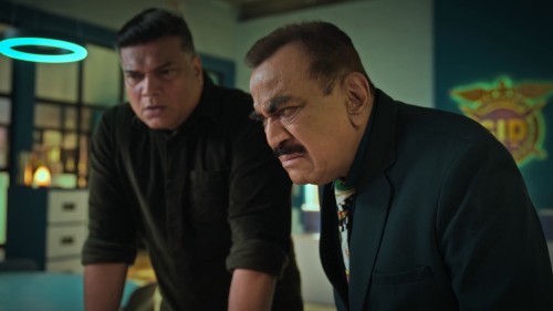 CiD-Season-2-2025-www.moviespapa.vu-EP76-SonyLiv-Series-Hindi-1080p.mkv_snapshot_31.09.520.jpg