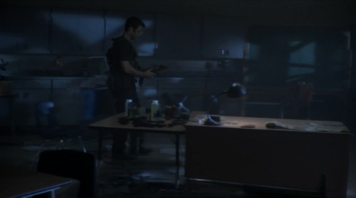 Guardians-2009-Hindi-ORG-Dubbed-www.9kmovies.rip-1080p-WEB-DL.mkv_snapshot_00.48.54.941.jpg