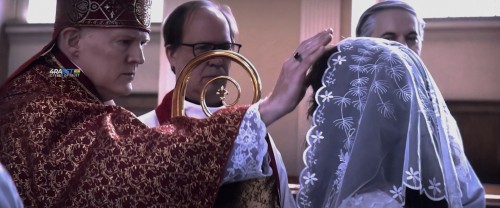 The-Conjuring-Last-Rites-2025-www.moviespapa.com-Hindi-LiNE--English-1080p-HDTC-V2.mkv_snapshot_00.15.23.258.jpg