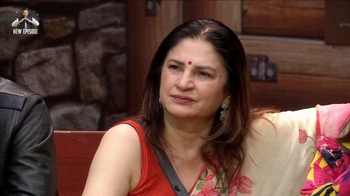 Bigg-Boss-Season-19-2025-www.moviespapa.vu-EP18-Hindi-JioHotStar-Series-1080p.mkv_snapshot_00.18.16.000.jpg