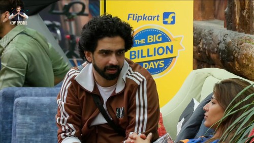 Bigg-Boss-Season-19-2025-www.moviespapa.vu-EP18-Hindi-JioHotStar-Series-1080p.mkv_snapshot_00.39.00.000.jpg