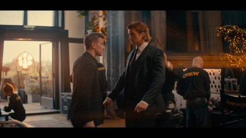 The-Wrong-Paris-2025-www.9kmovies.rip-Hindi-ORG-DD5.1--English-1080p-HDRip-2.7GB-ESub.mkv_snapshot_01.27.54.500.jpg