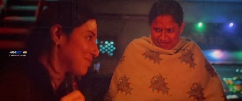 Ek-Chatur-Naar-2025-www.moviespapa.vu-1080p-Hindi-HDTC.mkv_snapshot_00.31.35.698.jpg