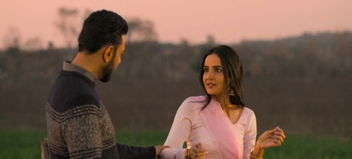 Warning-2-2024-www.moviespapa.com-Hindi-ORG-DD-5.1--Punjabi-1080p-HDRip-2.6GB.mkv_snapshot_00.18.47.833.jpg