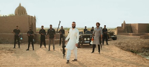 Warning-2-2024-www.moviespapa.com-Hindi-ORG-DD-5.1--Punjabi-1080p-HDRip-2.6GB.mkv_snapshot_01.53.17.250.jpg