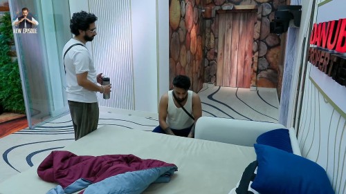 Bigg-Boss-Season-19-2025-EP24-www.9kmovies.rip-Hindi-JioHotStar-Series-1080p.mkv_snapshot_00.02.30.000.jpg