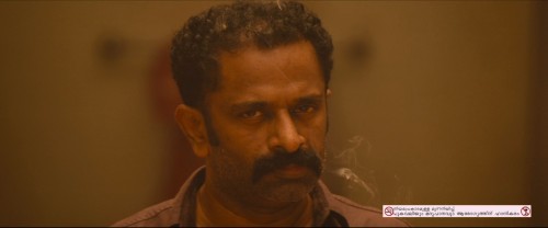 Lovely-2025-Telugu-www.9kmovies.rip-1080p-WEB-DL-ESub.mkv_snapshot_01.06.21.125.jpg