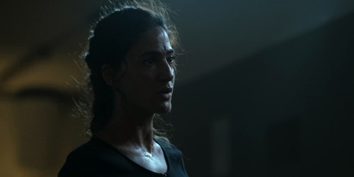 The-Terminal-List-Dark-Wolf-2025-S01EP06-www.9kmovies.rip-Hindi-ORG-DD-5.1--English-PrimeVideo-Web-Series-1080p.mkv_snapshot_17.21.666.jpg