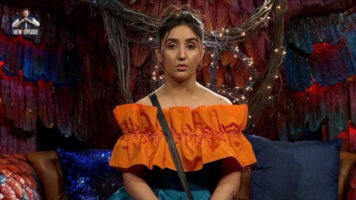 Bigg-Boss-Season-19-2025-EP25-www.moviespapa.casa-Hindi-JioHotStar-Series-1080p.mkv_snapshot_00.24.28.000.jpg
