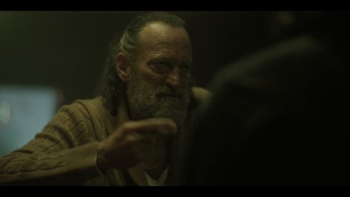 Black-Rabbit-S01-2025-www.9kmovies.rip-Hindi-ORG-DD5.1--English-720p-HDRip.mkv_snapshot_06.54.25.297.jpg