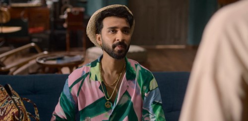 The-Baxxds-of-Bollywood-S01-2025-www.9kmovies.rip-Hindi-DD5.1-NF-Web-Series-1080p-HDRip-5.3GB.mkv_snapshot_01.36.44.6433035c935b7092644.jpg