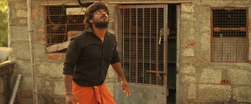 Byri-Pagam-1-2024-www.9kmovies.rip-Hindi-ORG-DD-5.1--Tamil-1080p-HDRip-2.9GB.mkv_snapshot_00.47.45.250.jpg