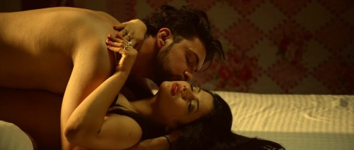4-Girls-2025-www.moviespapa.com-Hindi-DD5.1-Multi-Audio-1080p-HDRip-2.9GB.mkv_snapshot_01.15.29.958.jpg