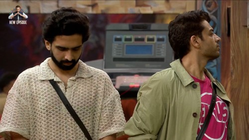 Bigg-Boss-Season-19-2025-EP27-Hindi-JioHotStar-Series-1080p.mkv_snapshot_00.02.20.000.jpg