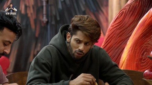 Bigg-Boss-Season-19-2025-EP27-Hindi-JioHotStar-Series-1080p.mkv_snapshot_00.31.24.000.jpg