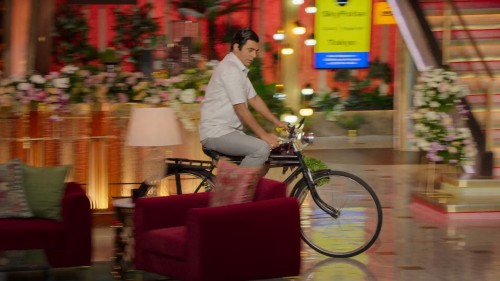 The-Great-Indian-Kapil-Show-S03E14-2025-www.moviespapa.casa-Hindi-NF-Series-1080p.mkv_snapshot_00.02.19.385.jpg