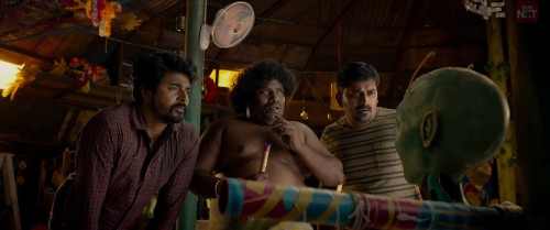 Ayalaan-2024-www.9kmovies.rip-Hindi-ORG-DD-2.0--Tamil-UNCUT-1080p-HDRip-3.1GB.mkv_snapshot_00.56.40.250.jpg