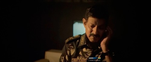 Elumale-2025-www.9kmovies.rip-Hindi-HQ-VoiceOver-1080p-HDTS-1.3GB.mkv_snapshot_01.40.10.417.jpg
