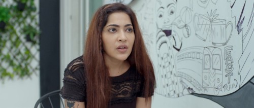 Game-Over-2019-www.9kmovies.rip-Hindi-ORG-DD-5.1-Dubbed-1080p-HDRip-1.9GB.mkv_snapshot_00.30.39.080.jpg