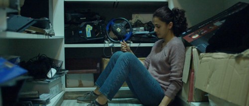 Game-Over-2019-www.9kmovies.rip-Hindi-ORG-DD-5.1-Dubbed-1080p-HDRip-1.9GB.mkv_snapshot_00.34.17.440.jpg