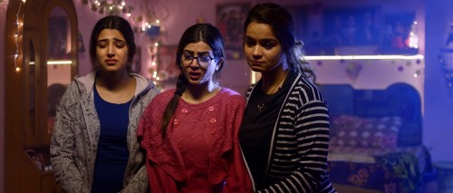 Kuriyan-Jawan-Bapu-Preshaan-2021-Punjabi-www.9kmovies.rip-1080p-WEB-DL.mkv_snapshot_01.29.20.251.jpg