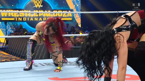 WWE-Wrestlepalooza-2025-www.moviespapa.com-Hindi-ORG-DD2.0--English-1080p-HDRip.mkv_snapshot_01.38.16.634.jpg