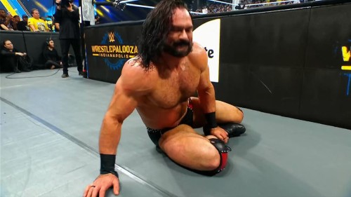 WWE-Friday-Night-SmackDown-26th-September-2025-www.9kmovies.rip-English-1080p-HDRip.mkv_snapshot_00.04.29.874.jpg