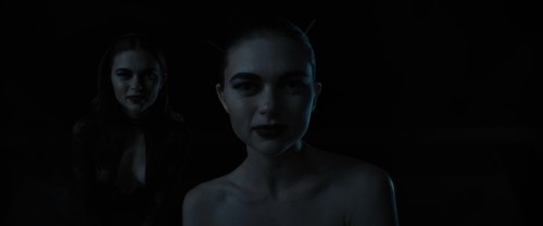 Hex-2018-www.9kmovies.rip-Hindi-ORG-DD-2.0--English-UNRATED-1080p-HDRip.mkv_snapshot_00.46.32.000.jpg