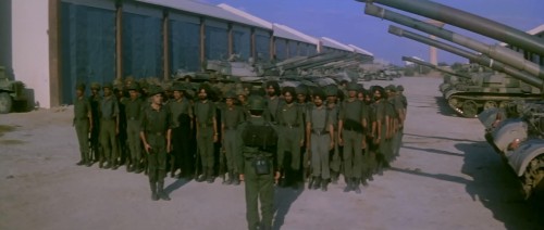 Border-1997-Hindi-www.moviespapa.news-1080p-WEB-DL.mkv_snapshot_00.15.29.617.jpg