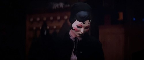 The-Strangers-Chapter-2025-TELESYNC-English-www.9kmovies.rip-1080p-HDTS.mkv_snapshot_00.04.27.522.jpg
