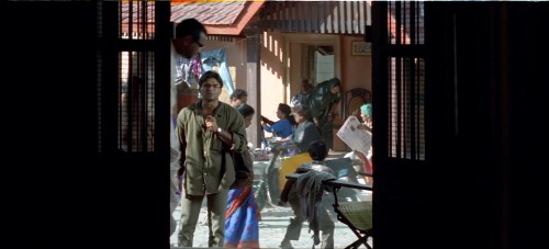 Hera-Pheri-2000-Hindi-www.9kmovies.rip-1080p-WEB-DL.mkv_snapshot_00.15.26.665.jpg