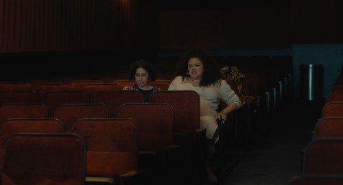 Babes-2024-www.9kmovies.rip-Hindi-AAC-5.1--English-1080p-BluRay.mkv_snapshot_00.02.07.253.jpg